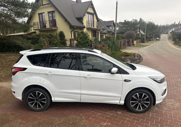 Ford Kuga cena 77500 przebieg: 59450, rok produkcji 2018 z Tuchola małe 781